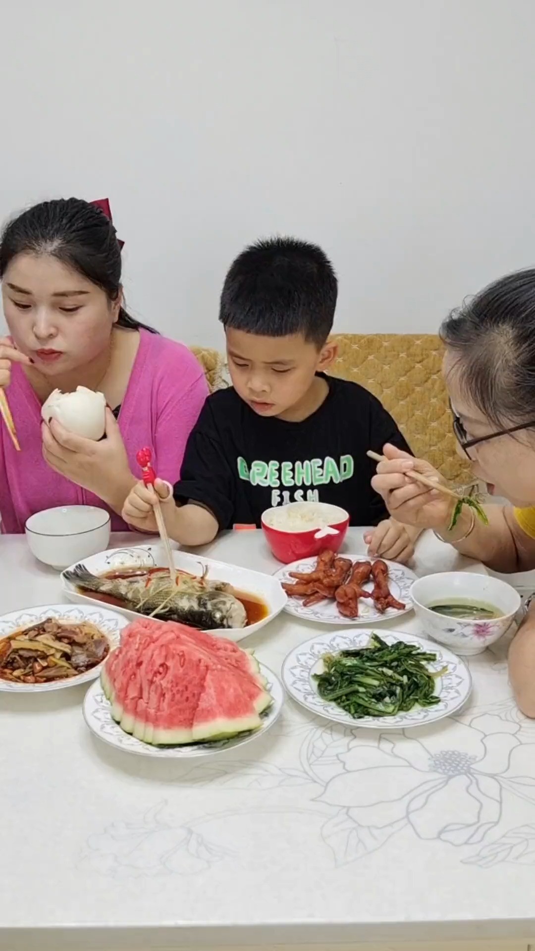 宝宝吃饭顺口溜,给不好好吃饭的孩子听一听.