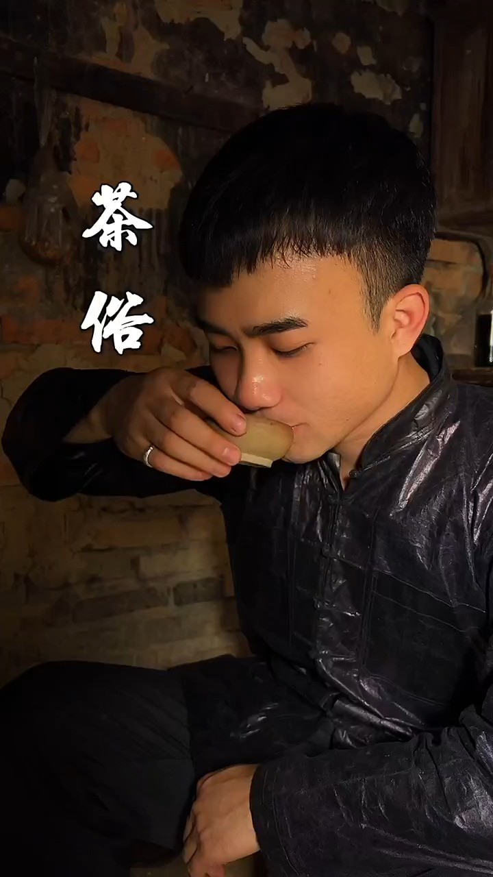 古书云:蚕眠桑叶稀,茶以硒为贵,桑叶茶古老的民间智慧! 